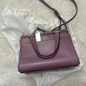 Like new Coach Purple Leather Women's Bag